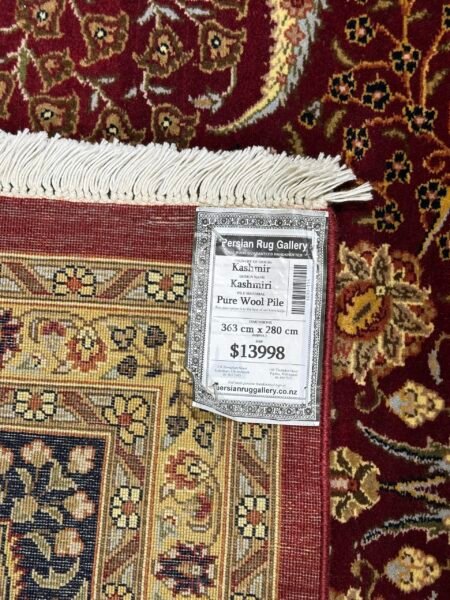 Kashmiri Rug - 363 cm x 280 cm - Image 8