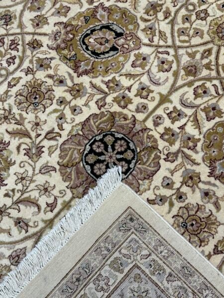 Zielger Rug - 370 cm x 270 cm - Image 8